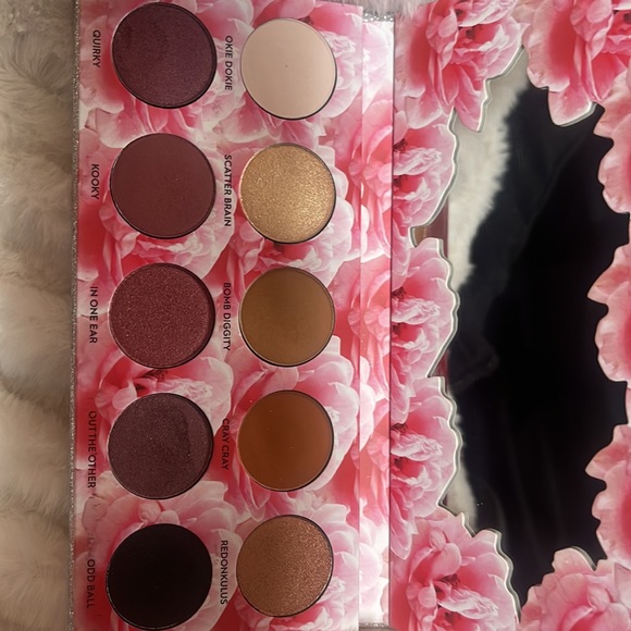 laura lee Makeup Laura Already Los Angeles Palettes Poshmark